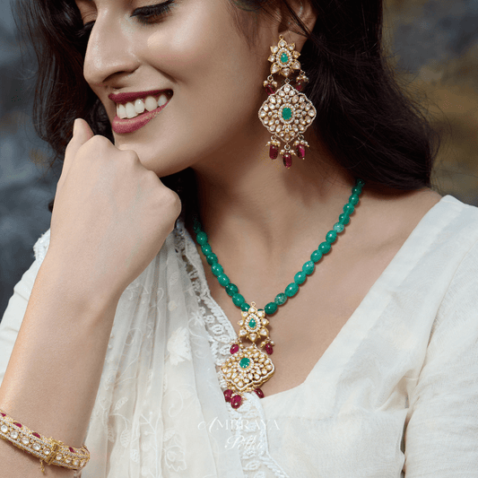 Prana Pendant Set - Ambraya Polki