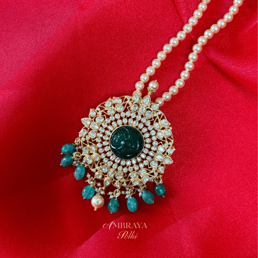 Naitri Pendant - Ambraya Polki