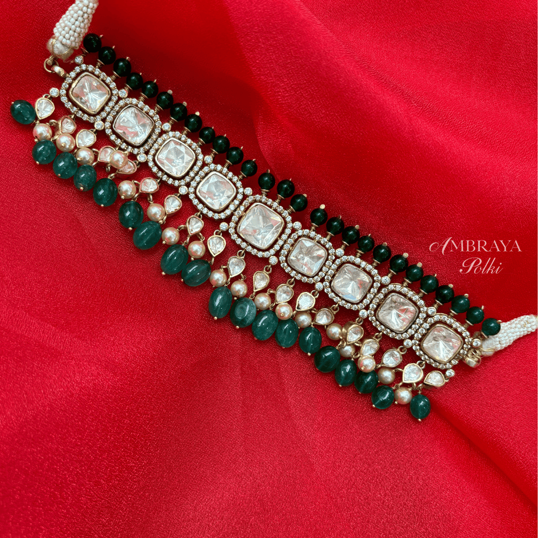 Nurvi Necklace - Ambraya Polki