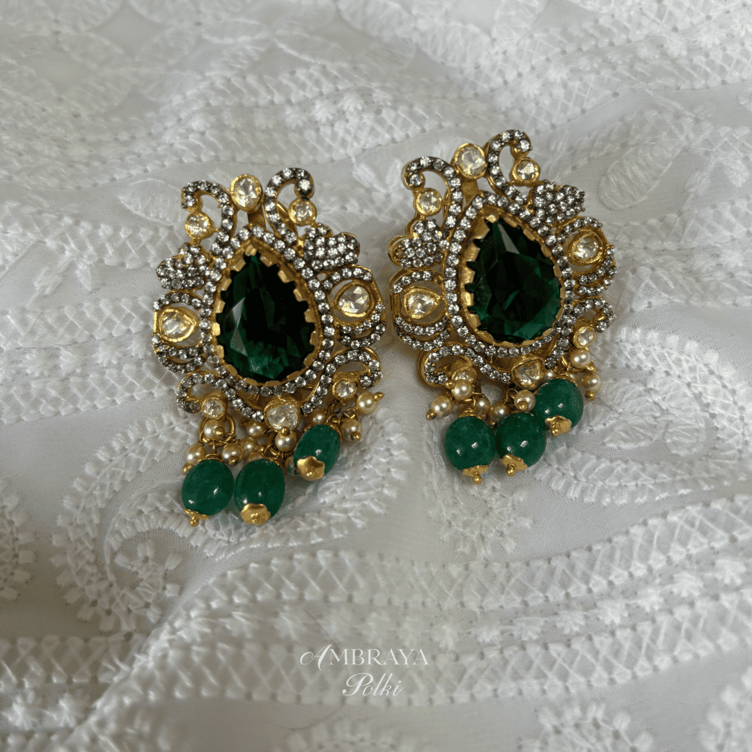 Vanmayi Earrings - Ambraya Polki