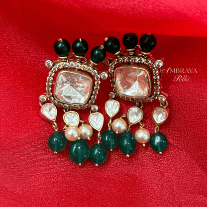 Nurvi Necklace Set - Ambraya Polki