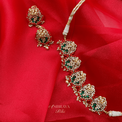 Niara Necklace Set - Ambraya Polki