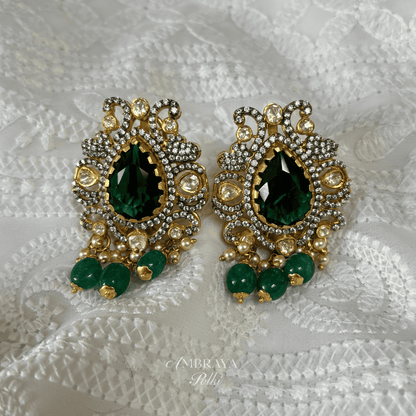 Vanmayi Earrings - Ambraya Polki